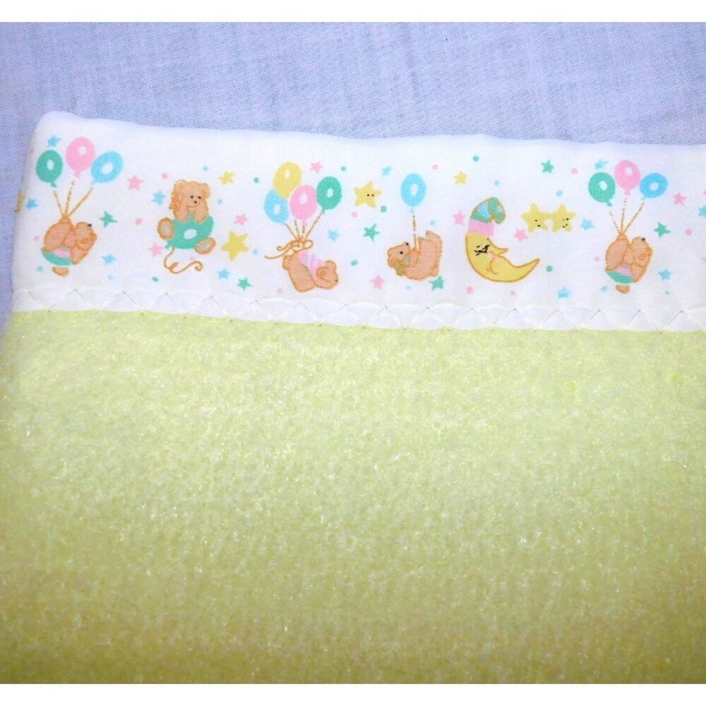 VTG Esmond Yellow Baby Crib Blanket Satin Teddy Bear Ballo Trim UNUSE 36" x 43"